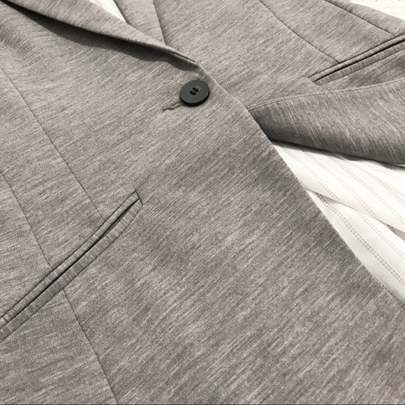 H&M blazer - Picture 2 of 4